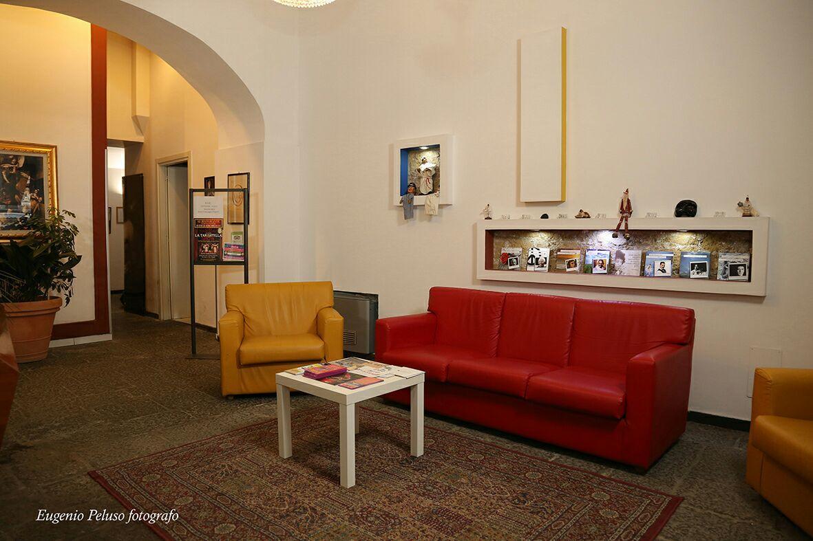 Caravaggio Hotel เนเปิลส์ ภายนอก รูปภาพ